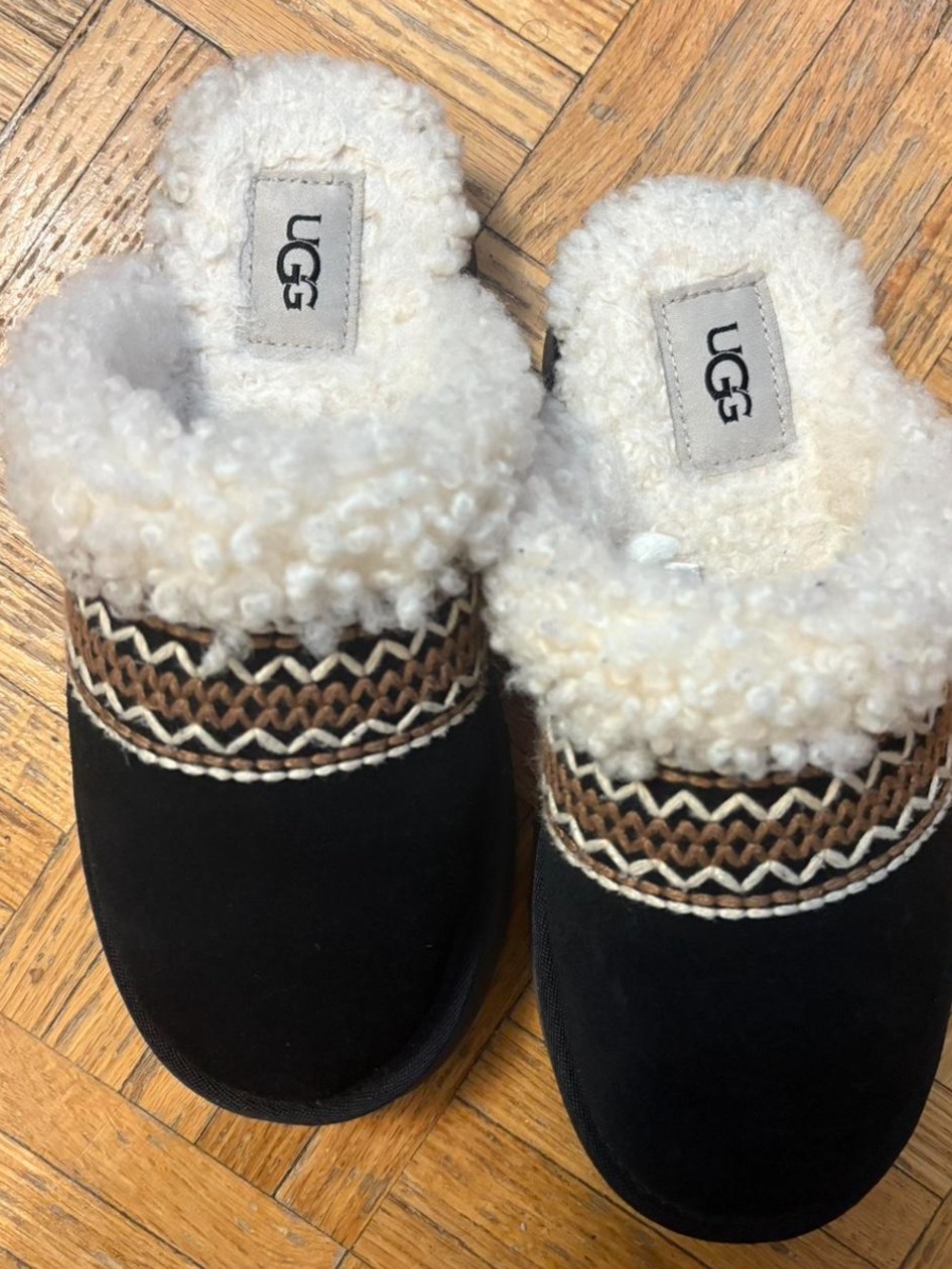 UGG  Black Shearling-Lined Slip-On Slippers